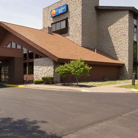 Comfort Inn & Suites Syracuse-Carrier Circle Източна Сиракуза Екстериор снимка
