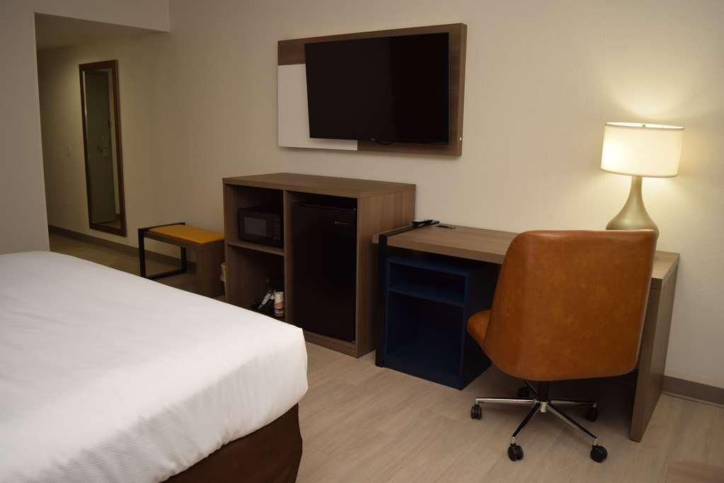 Comfort Inn & Suites Syracuse-Carrier Circle Източна Сиракуза Стая снимка