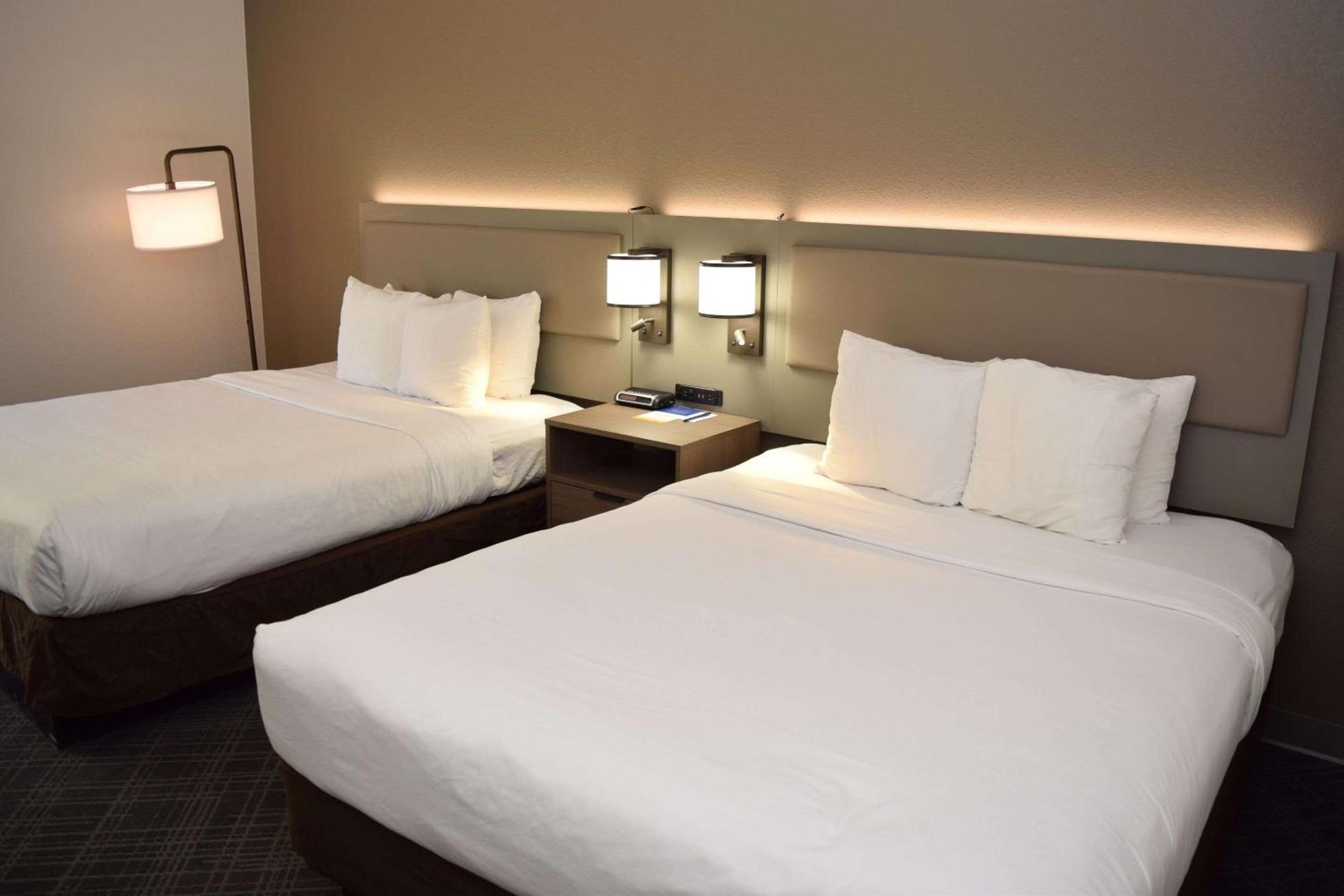 Comfort Inn & Suites Syracuse-Carrier Circle Източна Сиракуза Екстериор снимка