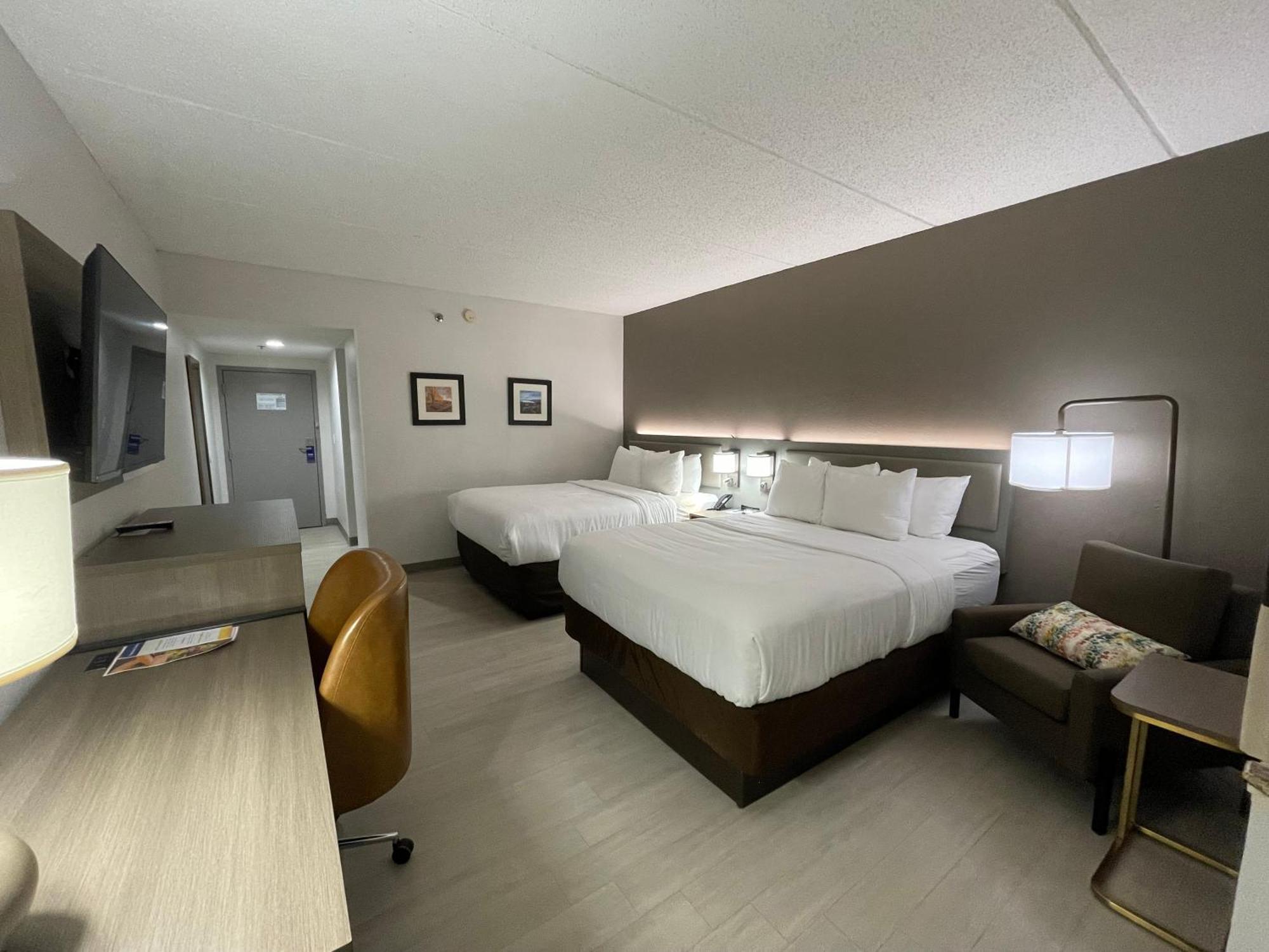 Comfort Inn & Suites Syracuse-Carrier Circle Източна Сиракуза Екстериор снимка