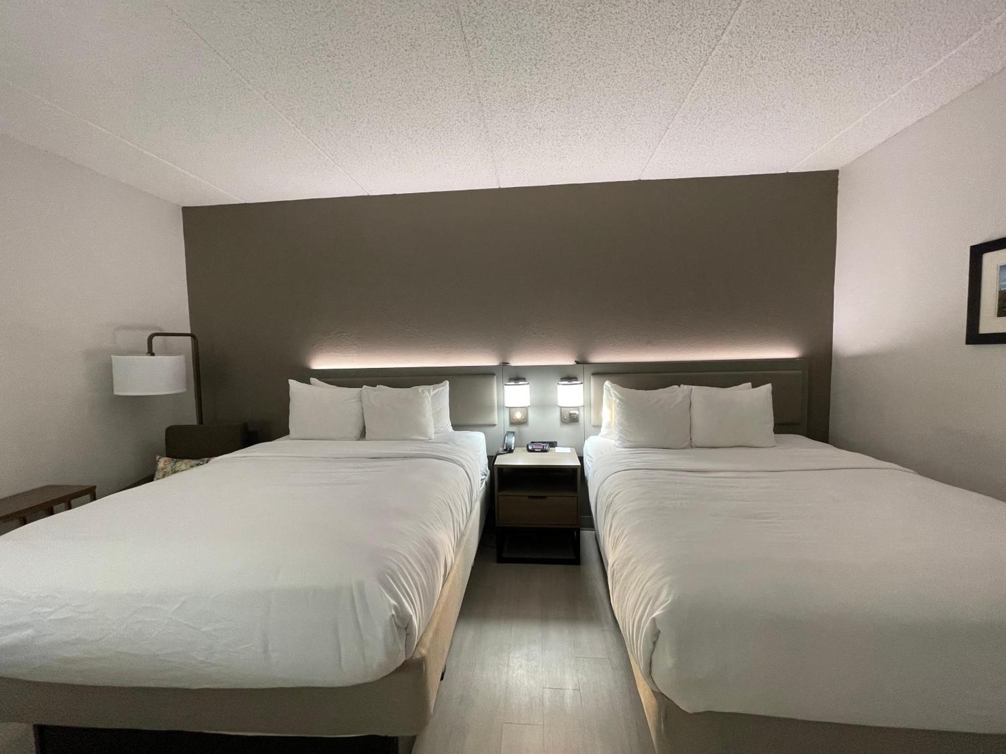 Comfort Inn & Suites Syracuse-Carrier Circle Източна Сиракуза Екстериор снимка